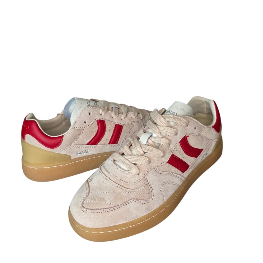 Coolway Goal Womens 9.5 Pink Suede Gum Sole Low Top Sneakers NWOT